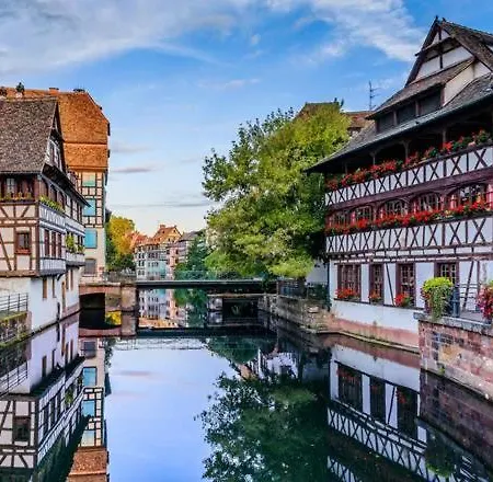 Apartman Appartement F1 Climatisee Rez De Chaussee
