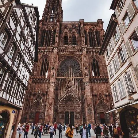 Apartment F1 Duplex Rez De Chaussee *